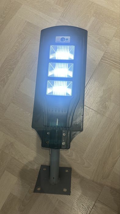 Sotiladi Quyosh paneli svetlar