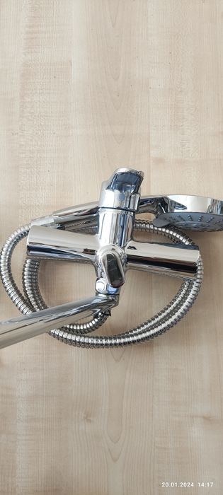 Смеситель для ванной smesitel