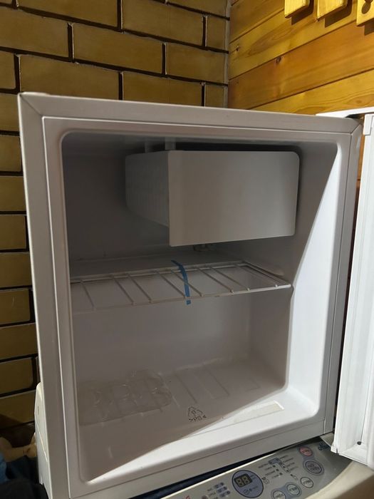 Холодильник продам в хорошем состоянии