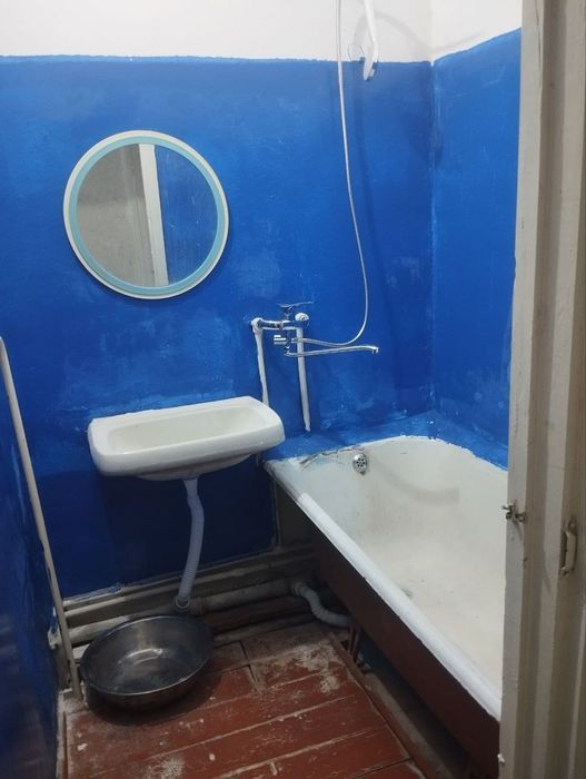 Ижорага 2 хонали студент  ва оилага берилади