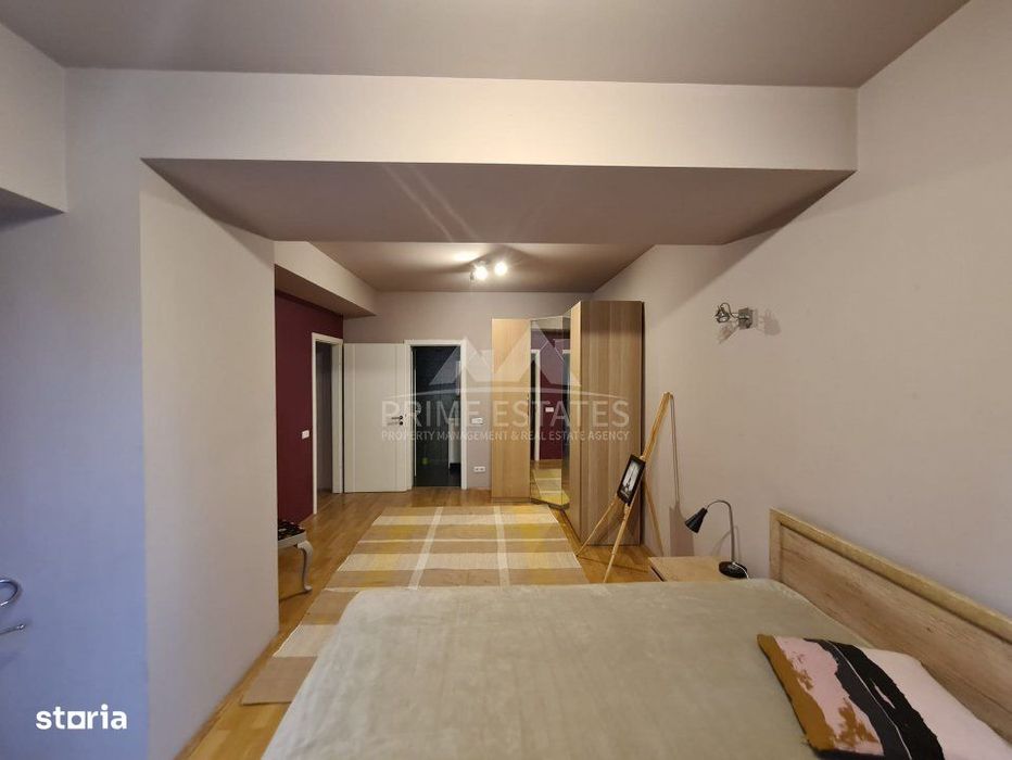 De inchiriat 3 camere parcare subterana, doar 5 minute de Parcul Heras
