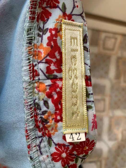 Продам платье легкое