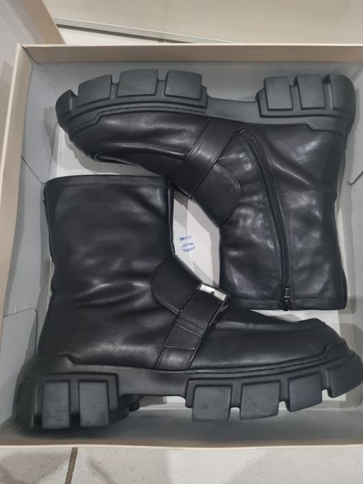 Кожени Боти Hogl