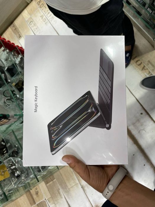 Ipad air m3 11inch 128 gb/Apple Pencil 11pro/magic keyboard