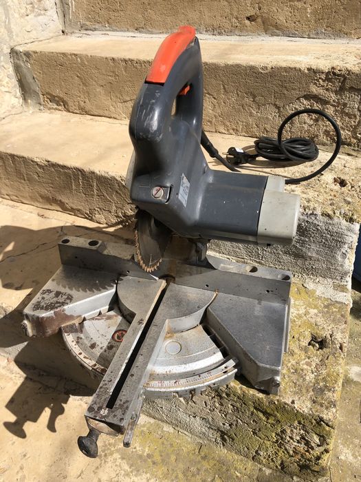 потапящ циркуляр-пендула, мощност 1200 W, Германия