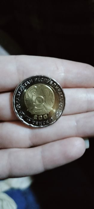 Продам монеты новые.