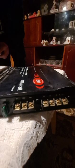 Vând subufar  cu stație subufar de 600 statie de 400