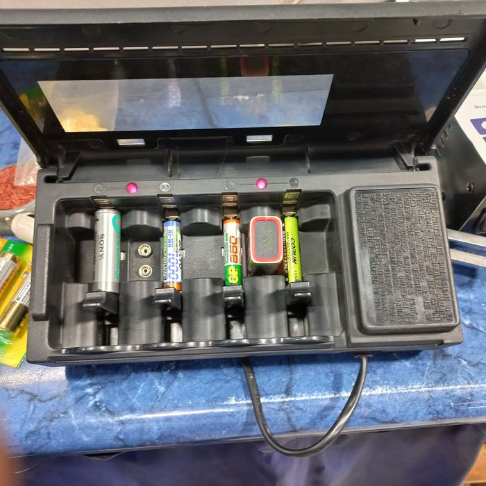 Продам  аккумулятор ААА и АА