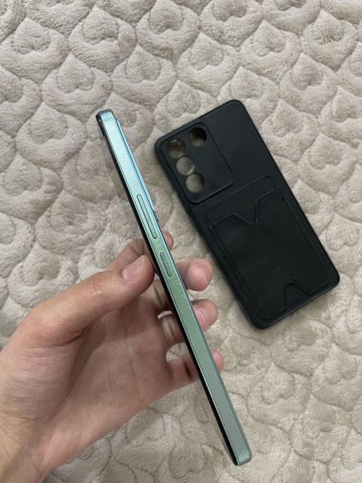 Vivo V 27.Телефон