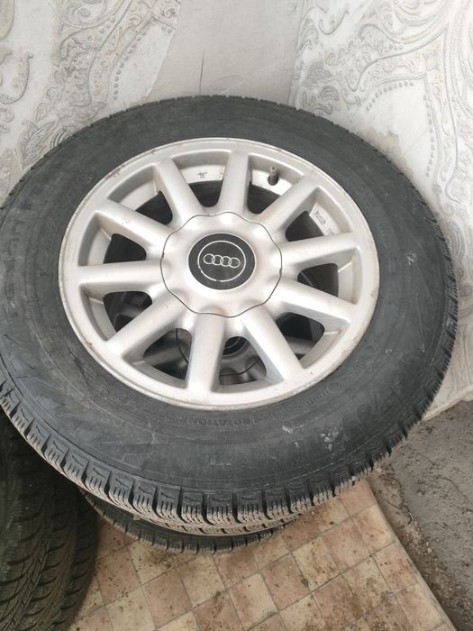 Коплект шины с диском