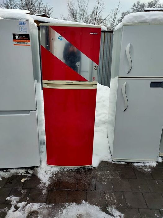 Продам холодильники