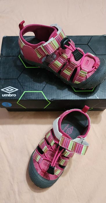 Umbro Нови детски сандали