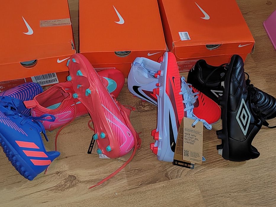 Нови стоножки и бутонки nike, adidas umbro