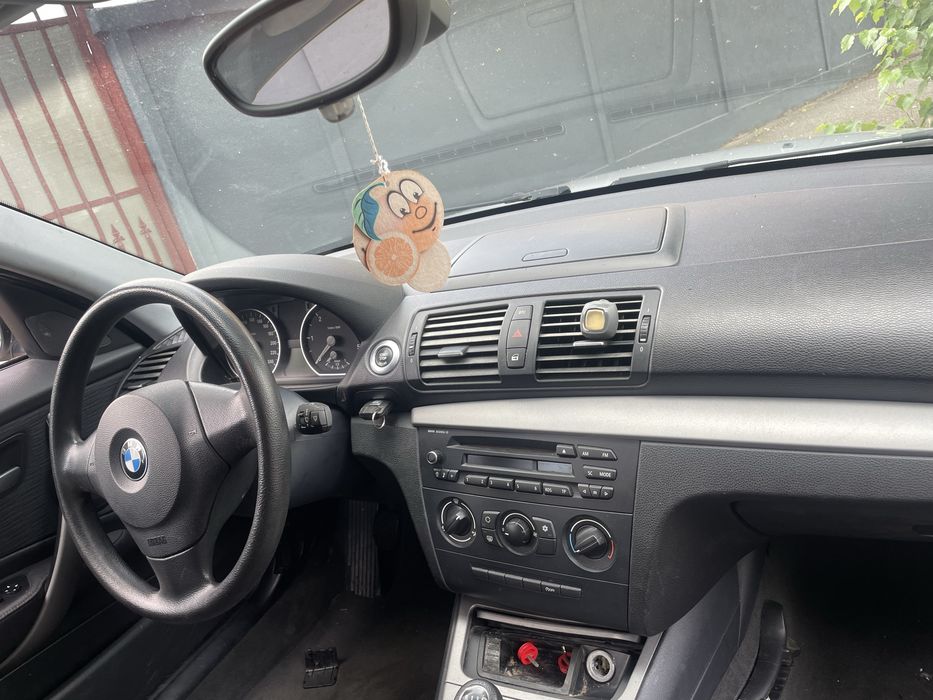 BMW 1 Series 2009 — imagine 4