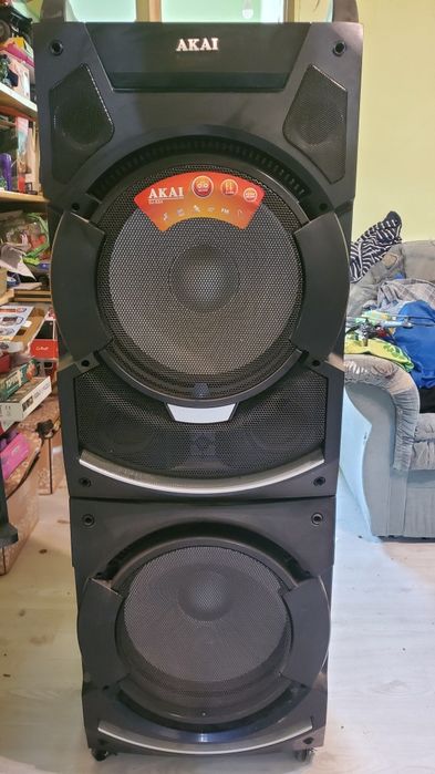 Boxa/system  Akai