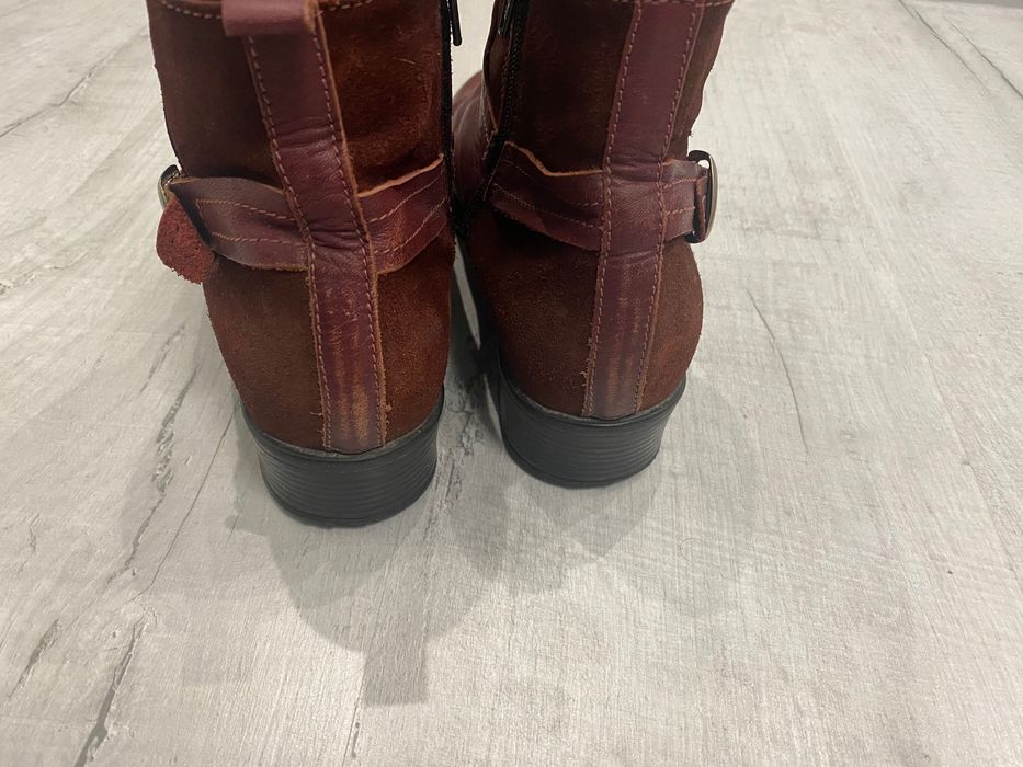 Зимни боти цвят бордо, кожа