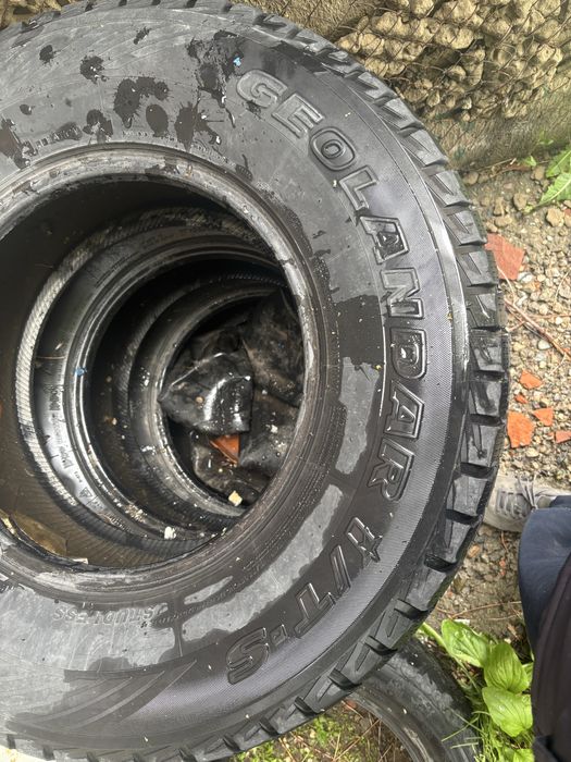 Продам шины 275/70 R16 3 штуки