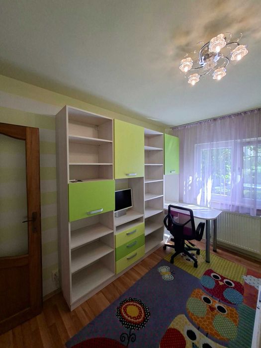 Apartement 3 camere - zona Calea Floresti