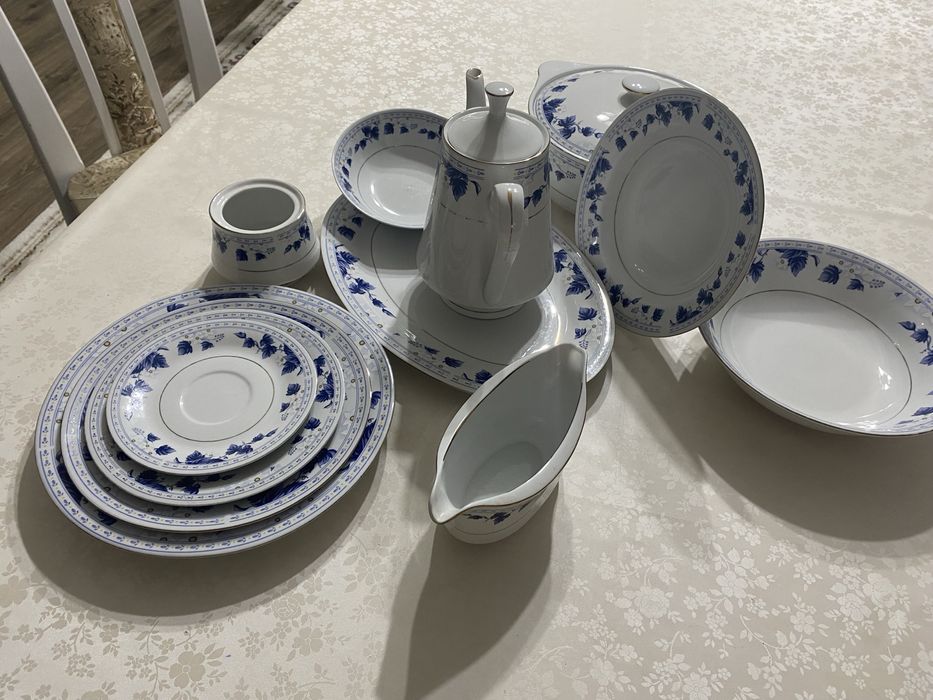 Столовый сервиз.