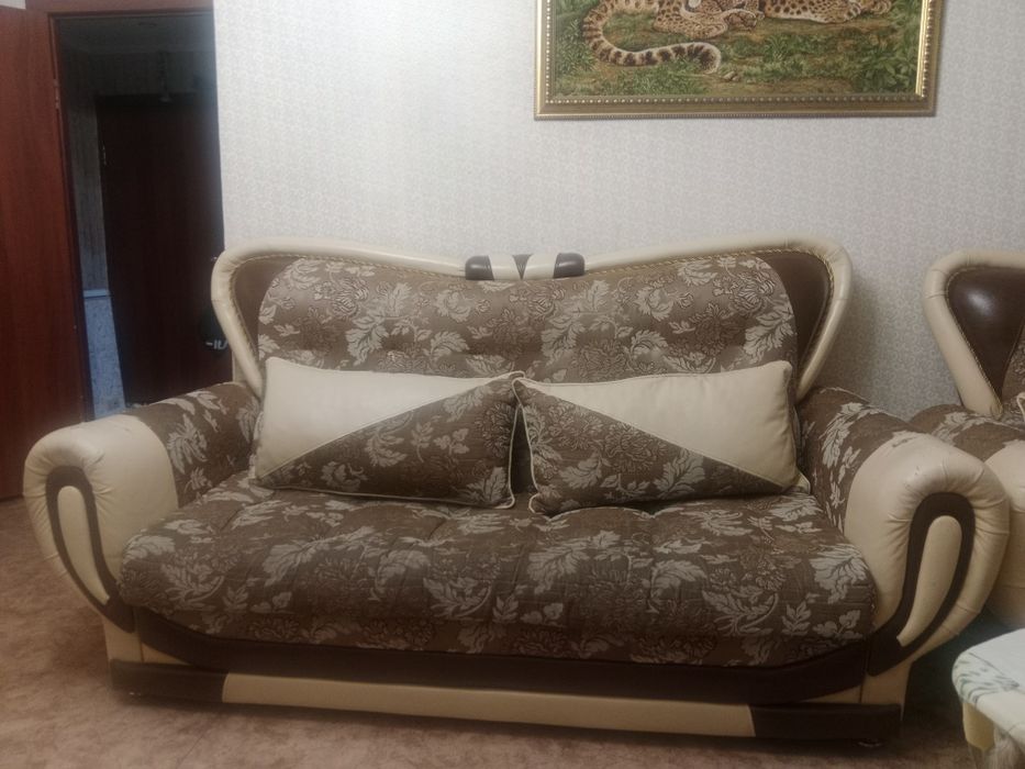 Продаю Мягкий уголок
