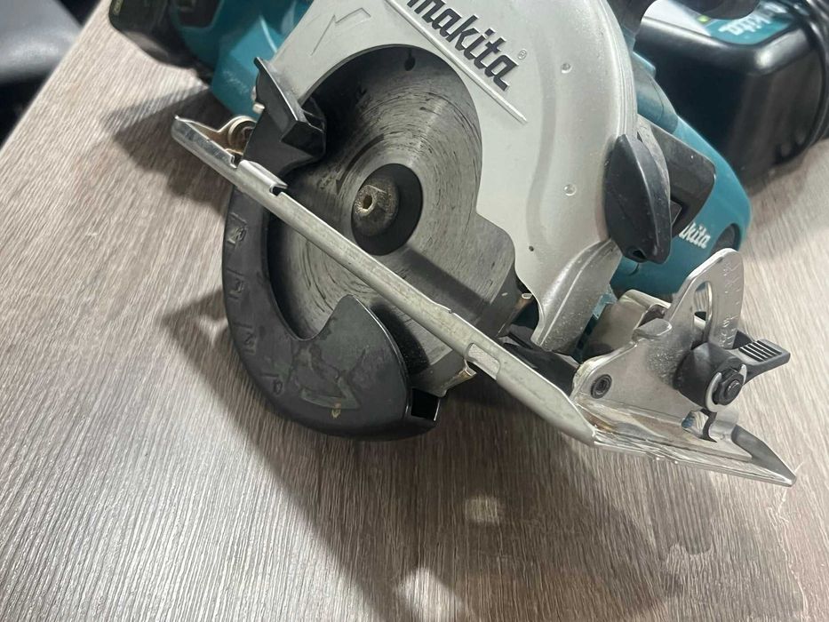 Акумулаторен циркуляр Makita DSS501Z