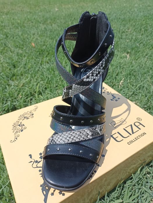 Дамски сандали на висок ток