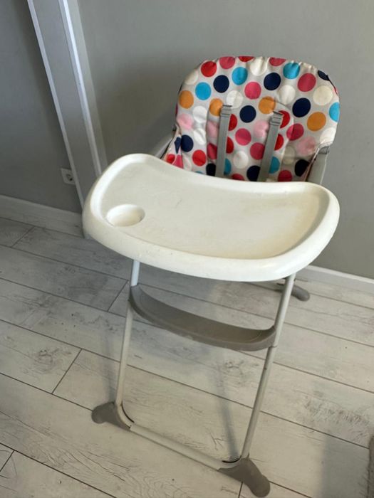 Отдам бесплатно детский стульчик