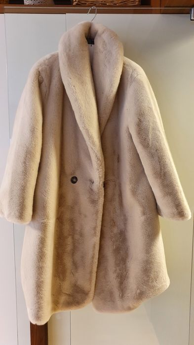 Красиво и елегантно палто Mango размер "M"