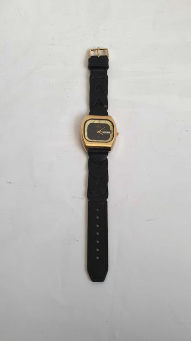 Позлатен мъжки кварцов часовник Laco by Lacher