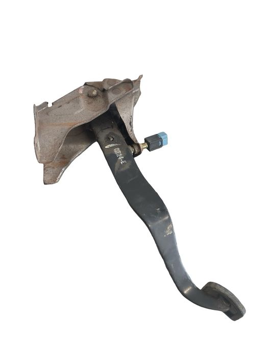 Pedala De Frana Nissan Patrol Gr V Platform/Chassis Y61 1998 -> 3.0D