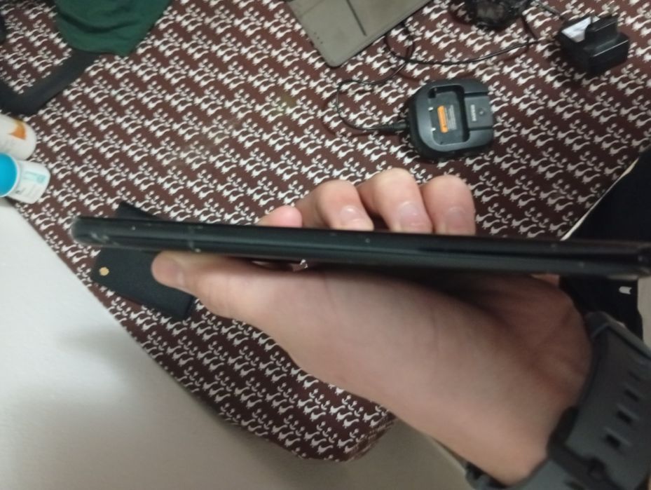 Vând S21 ultra defect