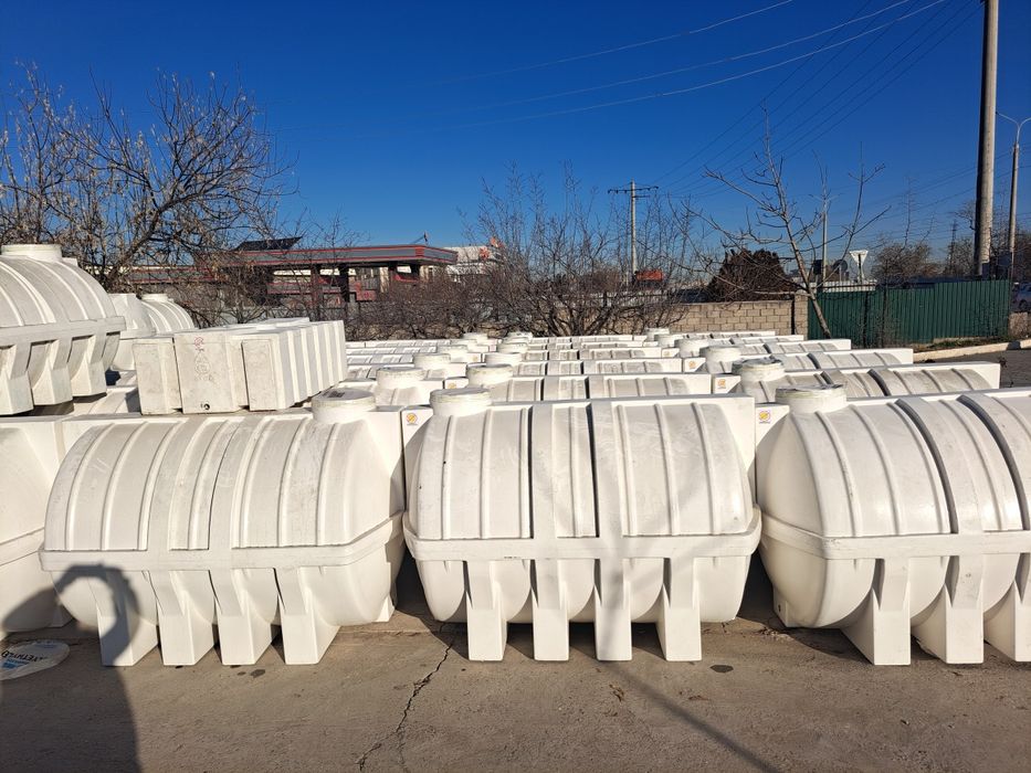 Turli hil hajimdagi suv idishlar