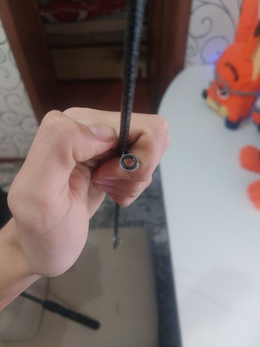 Продам Карбоновый спинниг 2-12g