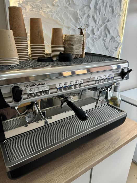 Кофемашина Simonelli nuova dual