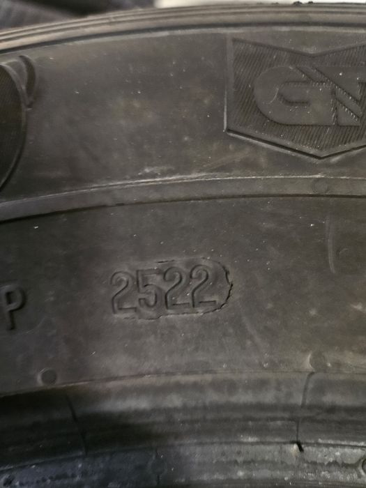 Гуми 225/65/17 дот22
