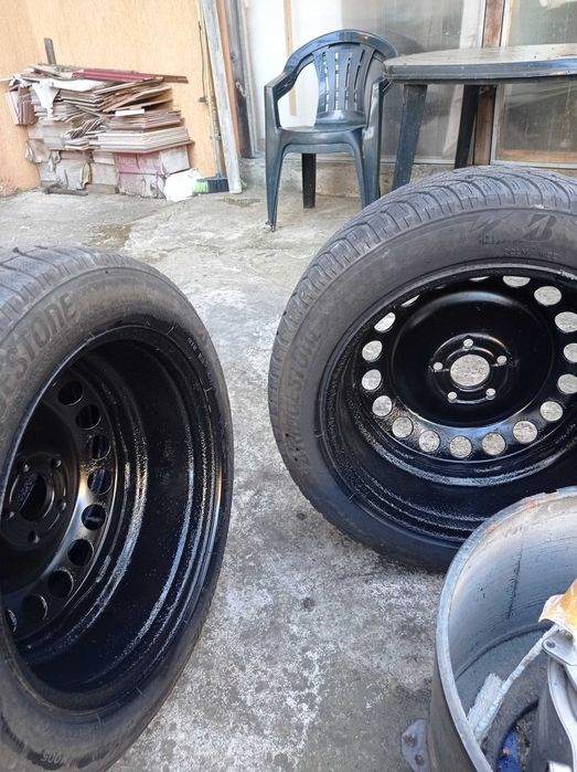 Roti anvelope Ford puma 215 55 17    5*108 ET47