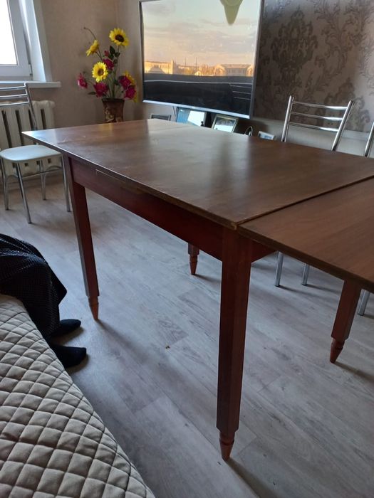 Продам стол город Семей