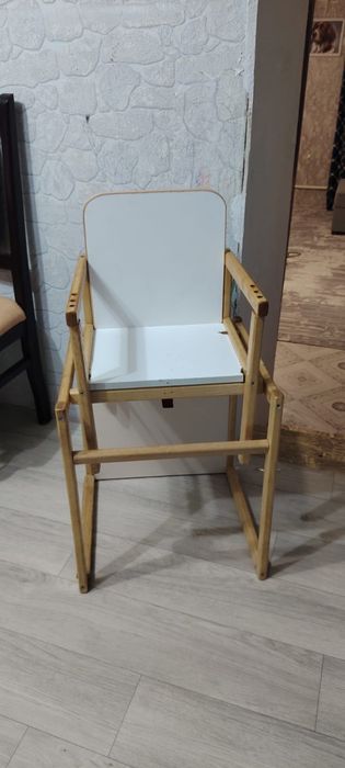 Продам детский стул для ребёнка
