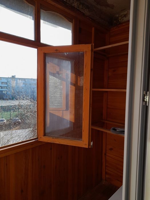 Продам 1квартиру этаж 3.центр.