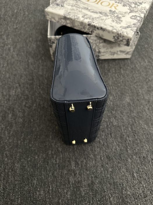 Оригинална Lady Dior Mini Blue Patent Leather