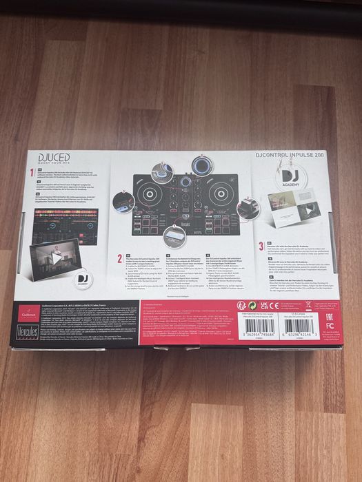 Продавам DJ пулт Hercules DJControl Inpulse 200