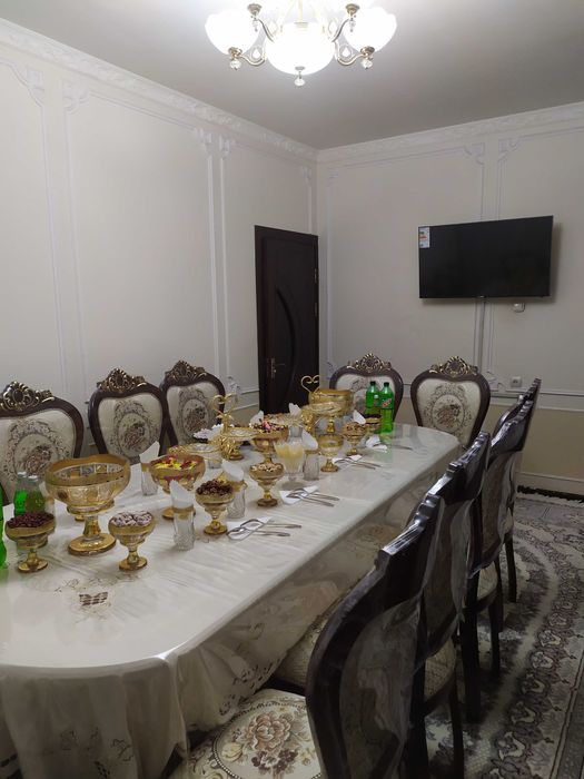 Продам 4-комнатная квартиру метро Чиланзар