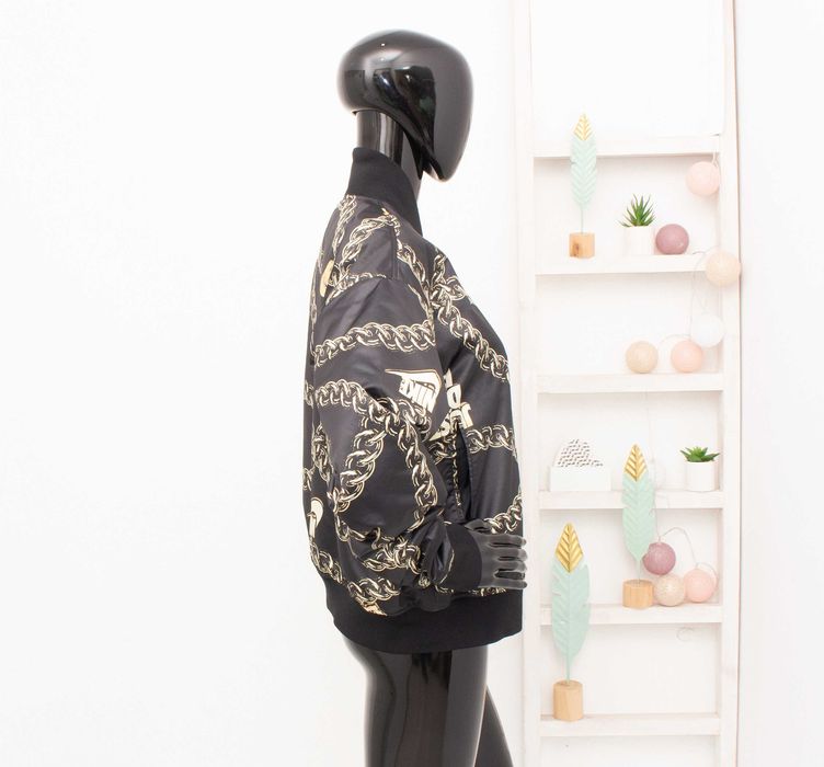 Nike Оригинално дамско яке Synthetic Fill Icon Clash черно/златисто М