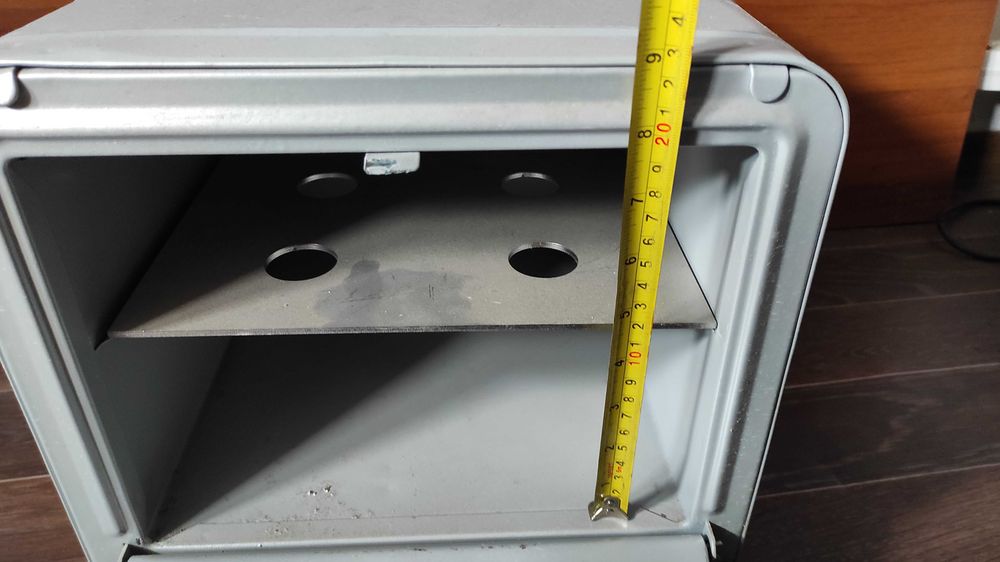 Малка фурничка за печене (подходяша за глина)