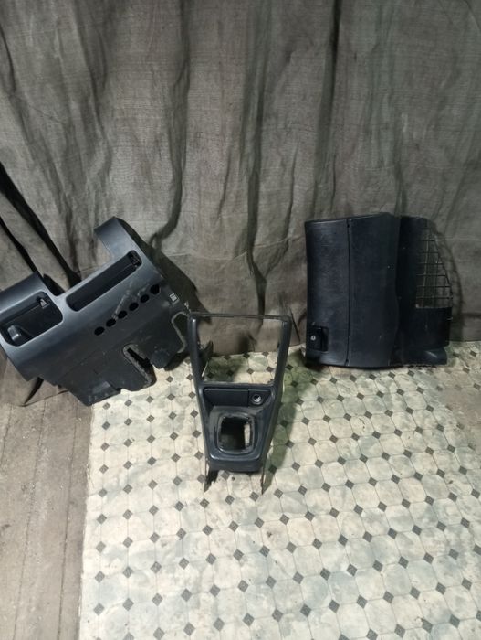 Продам Ауди А4 на запчасти