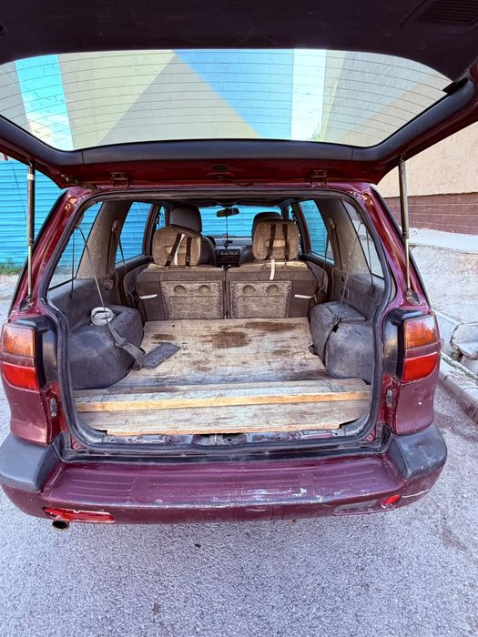 Mitsubishi space wagon авто көлігі