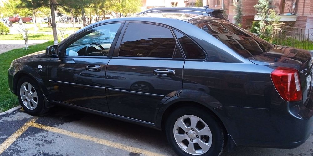 Жентра сотилади .