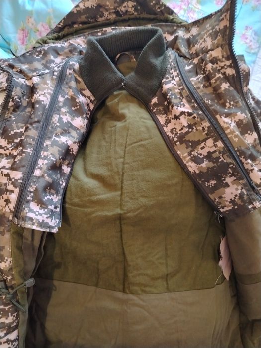 Продаётся военная форма новая