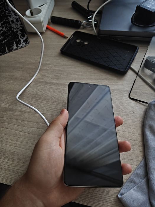 Телефон Xiaomi 11t