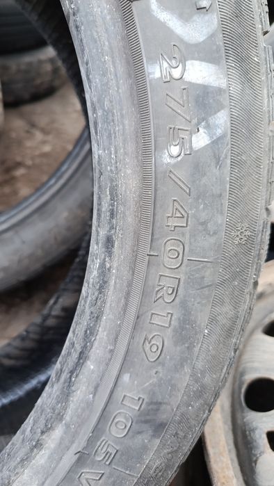 Шины 275/40/19 пара